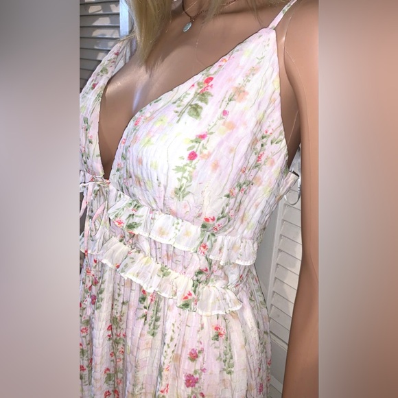 Lulus Sandi Ivory Multi Floral Tie-Front Midi Dress New with tags size Medium - Picture 8 of 11